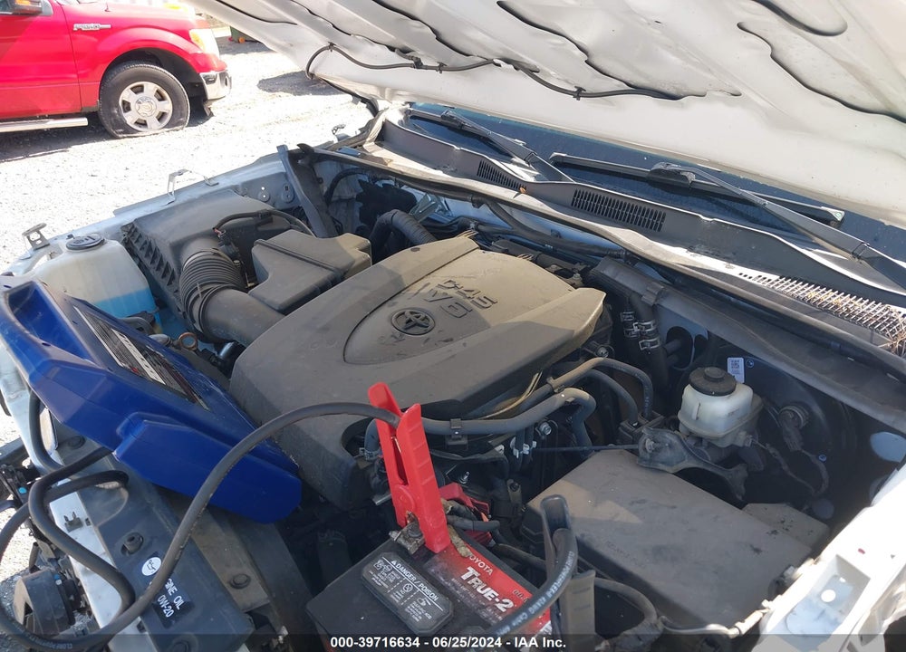 2017 TOYOTA TACOMA SR5 V6 VIN: 3TMCZ5AN6HM104592