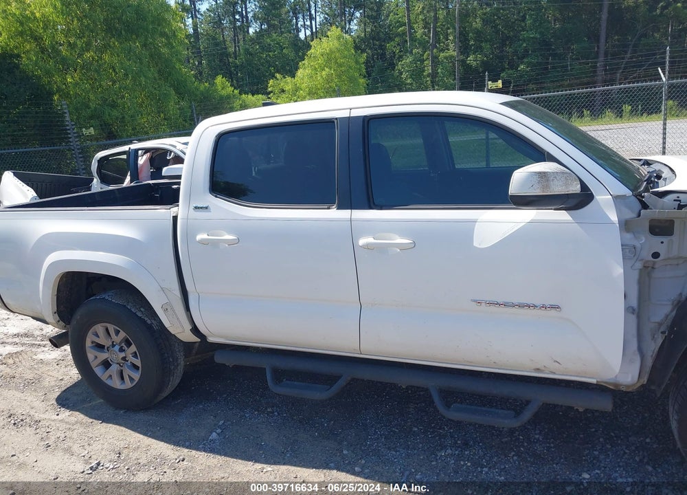 2017 TOYOTA TACOMA SR5 V6 VIN: 3TMCZ5AN6HM104592