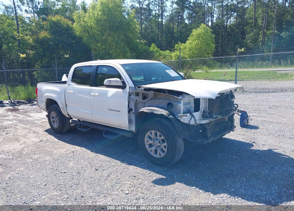 2017 TOYOTA TACOMA SR5 V6 VIN: 3TMCZ5AN6HM104592