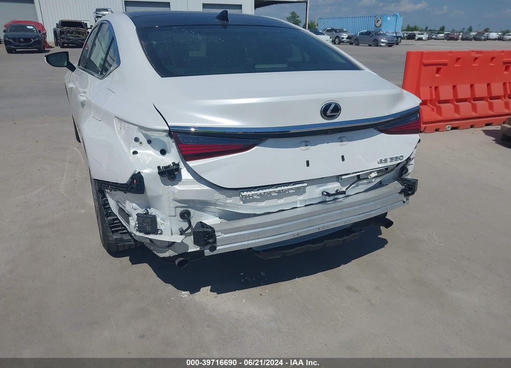 2019 LEXUS ES 350 LUXURY VIN: JTHBZ1B18K2005026