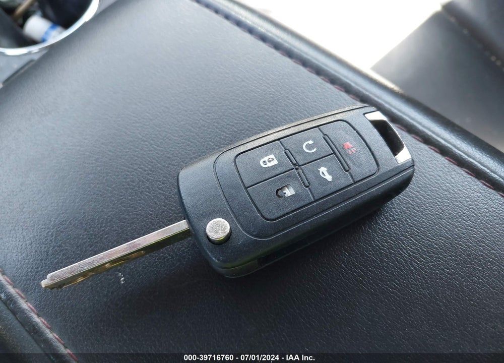2011 CHEVROLET EQUINOX VIN: 2CNALPEC6B6253322