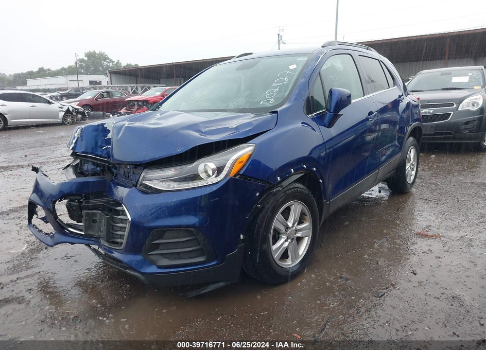 2017 CHEVROLET TRAX LT VIN: 3GNCJLSB8HL202827