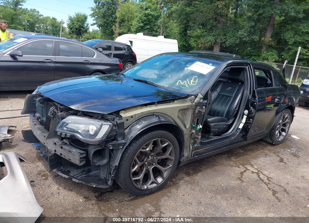 2015 CHRYSLER 300 VIN: 2C3CCABG2FH921620