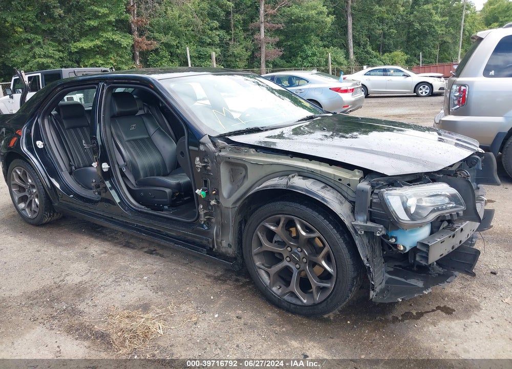 2015 CHRYSLER 300 VIN: 2C3CCABG2FH921620