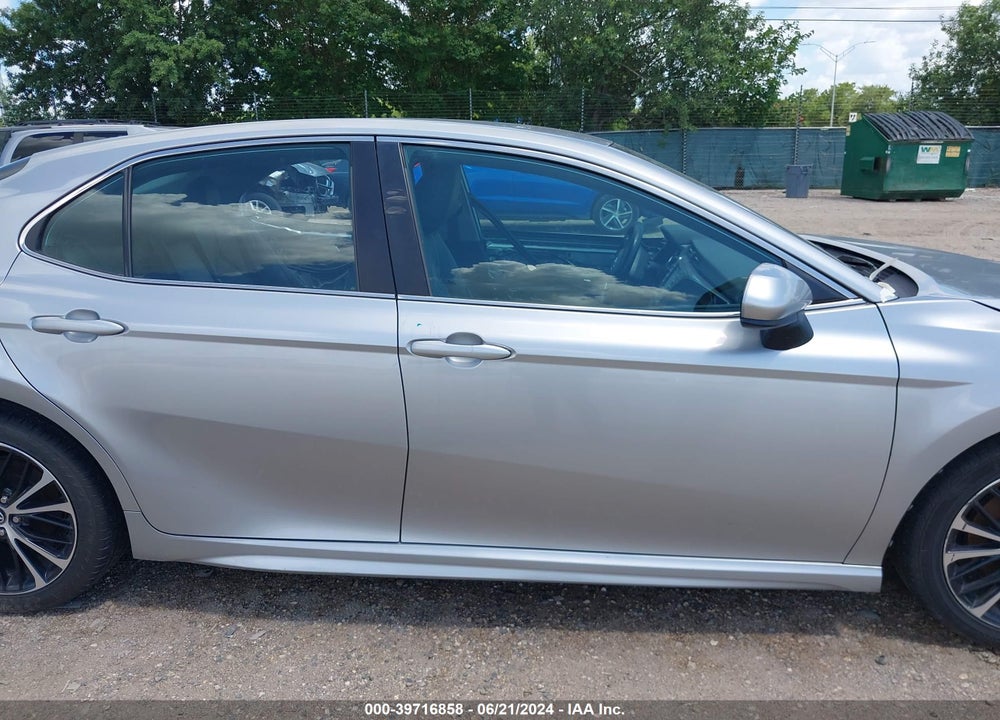 2020 TOYOTA CAMRY SE VIN: 4T1G11AK3LU906296