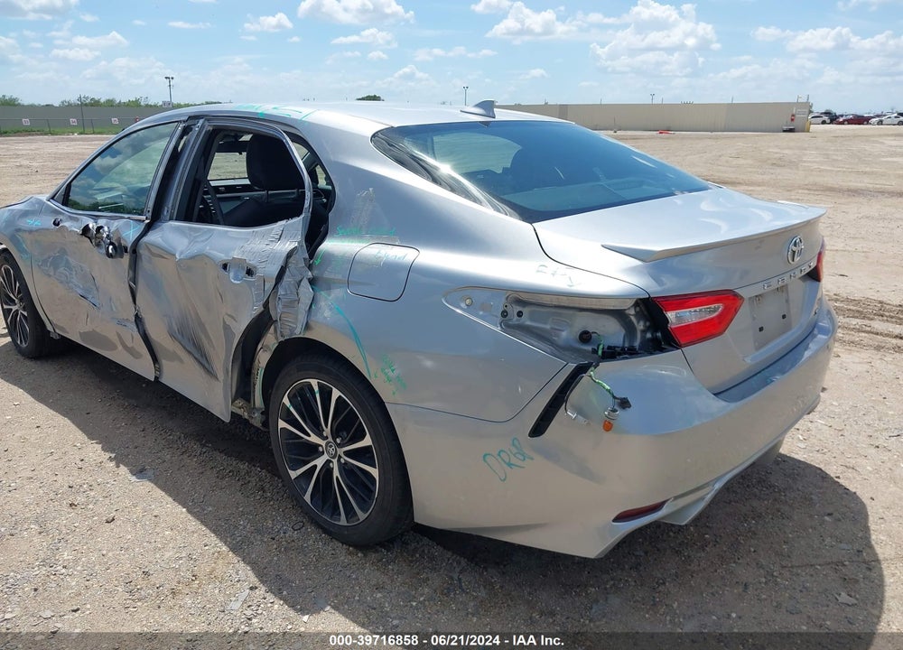 2020 TOYOTA CAMRY SE VIN: 4T1G11AK3LU906296