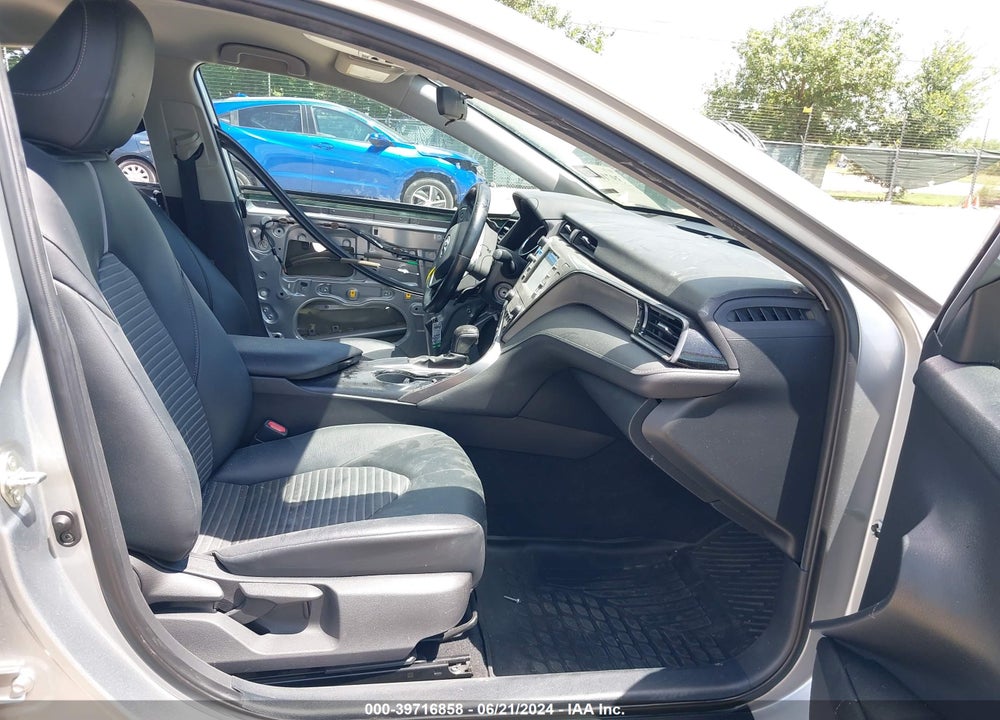 2020 TOYOTA CAMRY SE VIN: 4T1G11AK3LU906296
