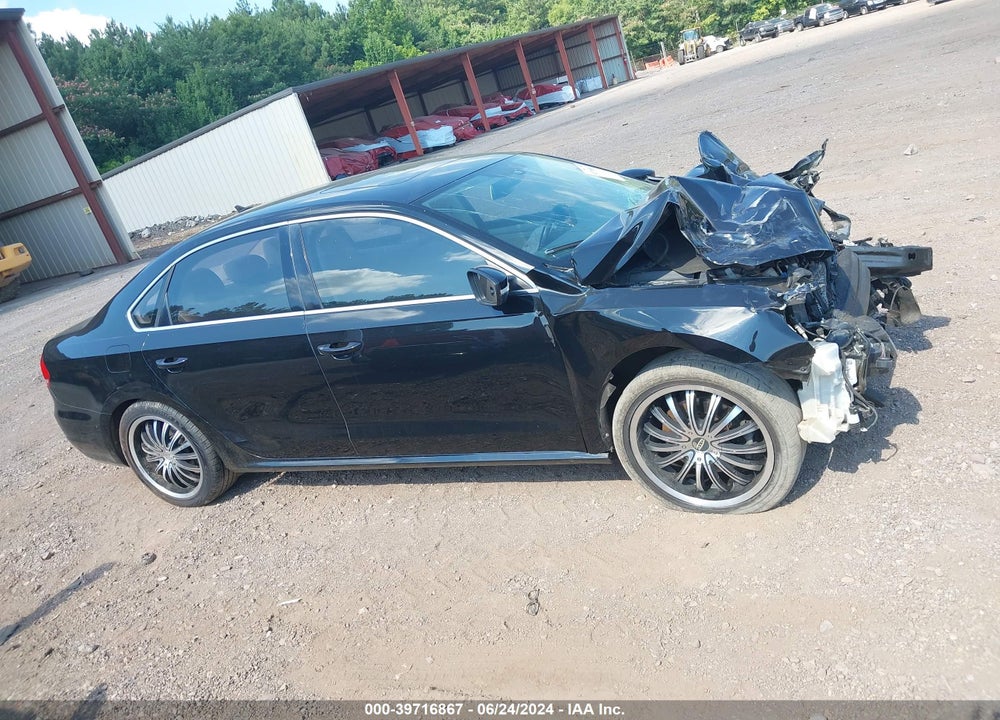 2013 VOLKSWAGEN PASSAT 2.5L SE VIN: 1VWBH7A38DC003653