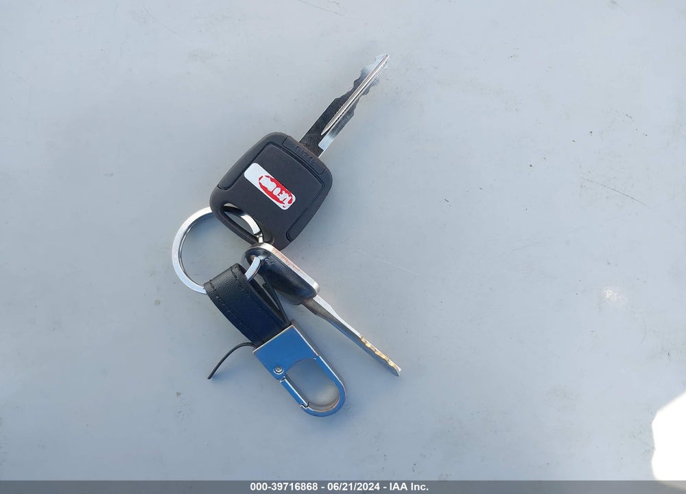 2000 FORD F-150 WORK SERIES/XL/XLT VIN: 1FTZX1722YNB97851