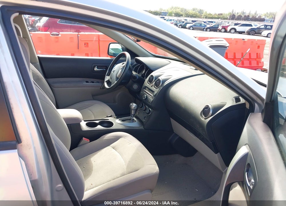 2010 NISSAN ROGUE S VIN: JN8AS5MV3AW612326