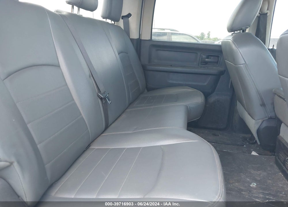 2015 RAM 2500 TRADESMAN VIN: 3C6UR5CJ1FG601034