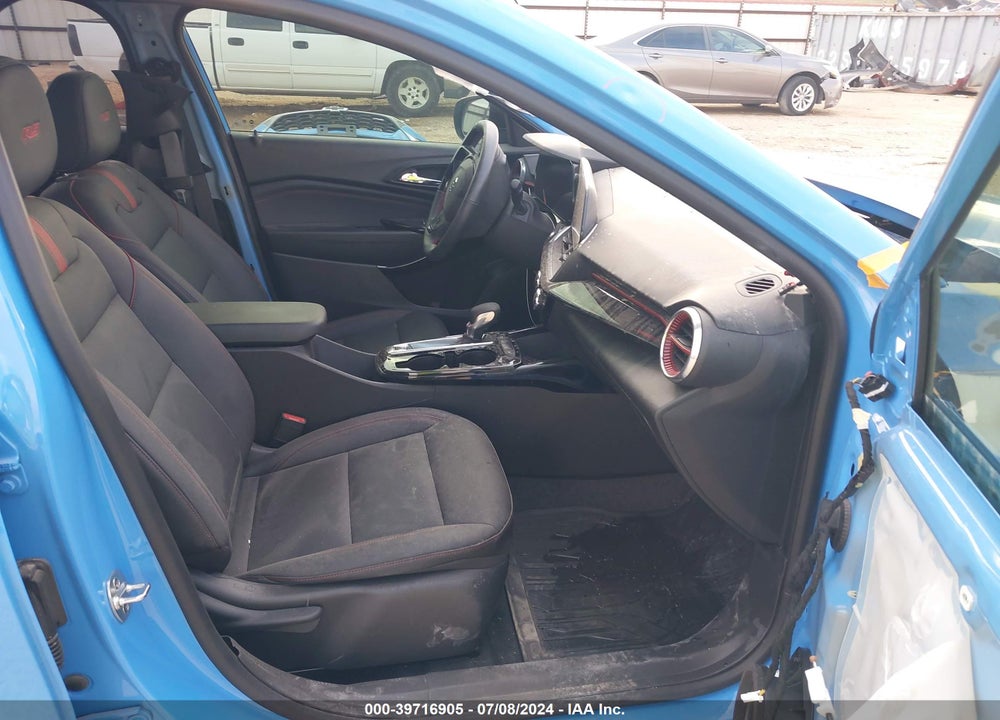 2024 CHEVROLET TRAX FWD 2RS VIN: KL77LJE28RC183551