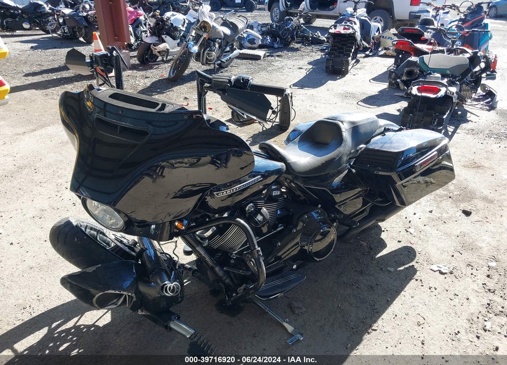 2018 HARLEY-DAVIDSON FLHXS STREET GLIDE SPECIAL VIN: 1HD1KRC1XJB675740