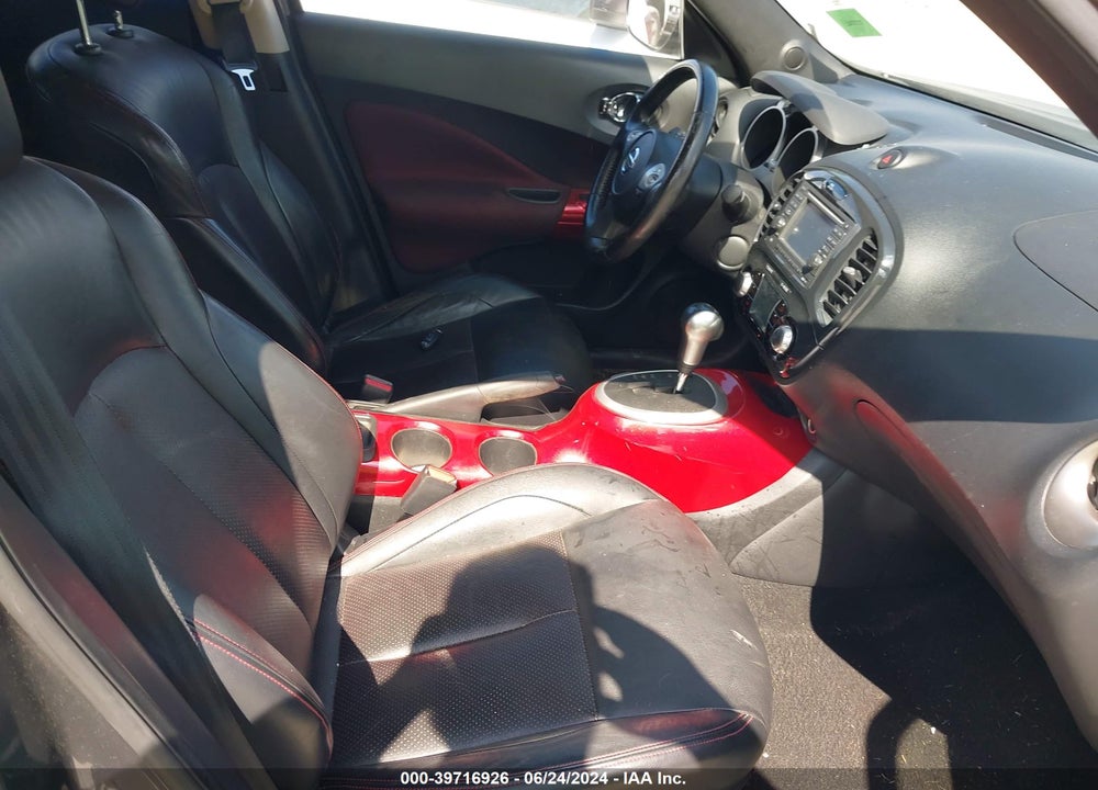 2011 NISSAN JUKE SL VIN: JN8AF5MVXBT013740