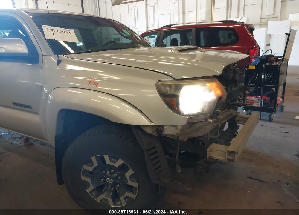 2012 TOYOTA TACOMA BASE V6 VIN: 3TMLU4EN6CM095923