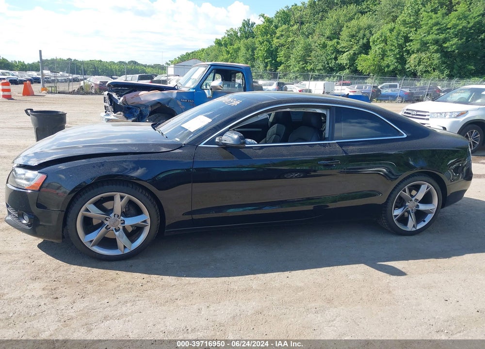 2010 AUDI A5 2.0T PREMIUM VIN: WAULFAFR1AA065455