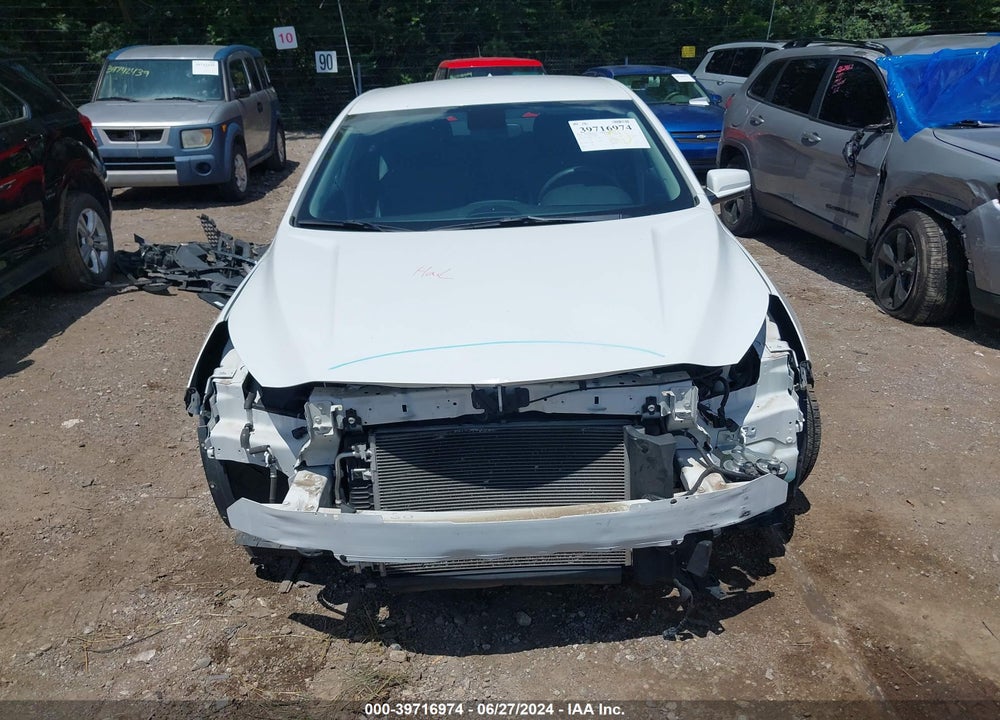 2016 CHEVROLET MALIBU LIMITED LT VIN: 1G11C5SA8GF157550