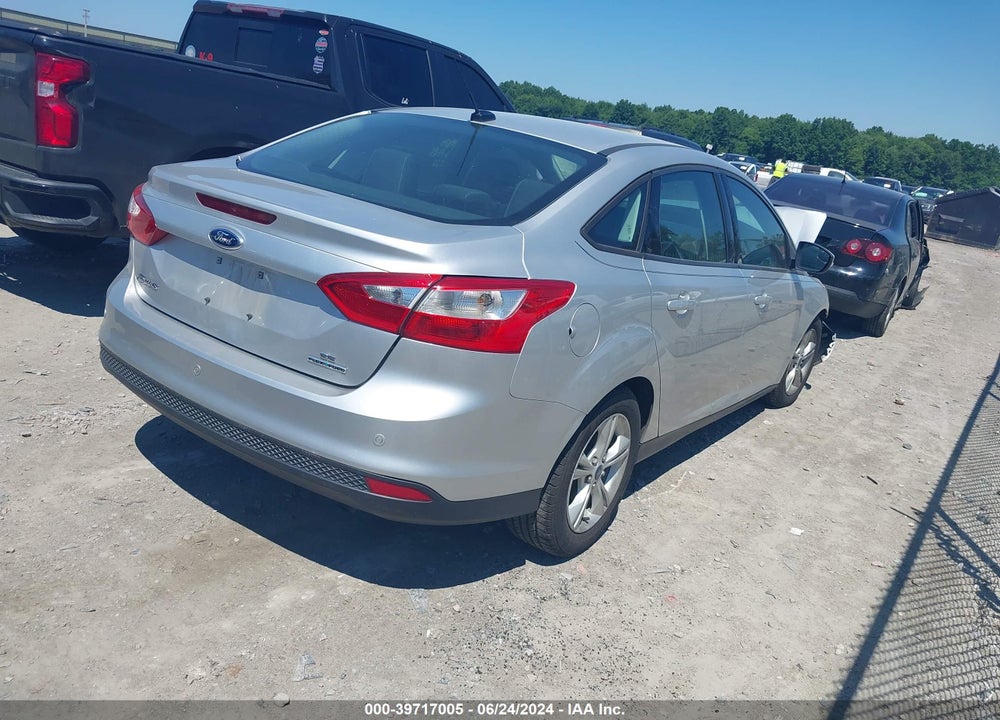 2014 FORD FOCUS SE VIN: 1FADP3F23EL439521