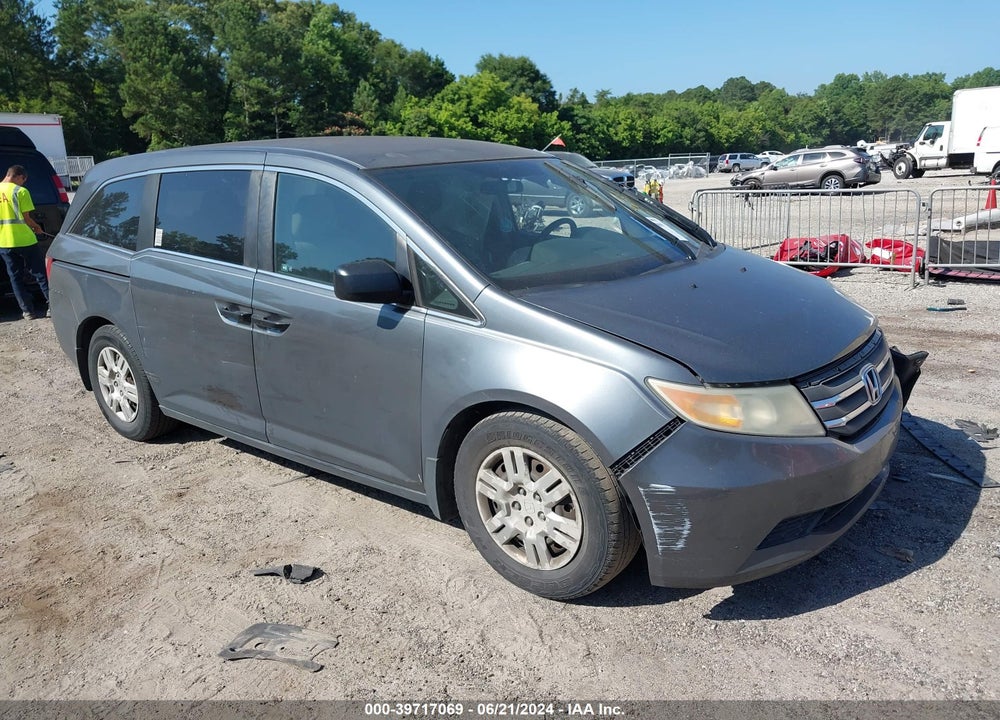 2011 HONDA ODYSSEY LX VIN: 5FNRL5H29BB030264