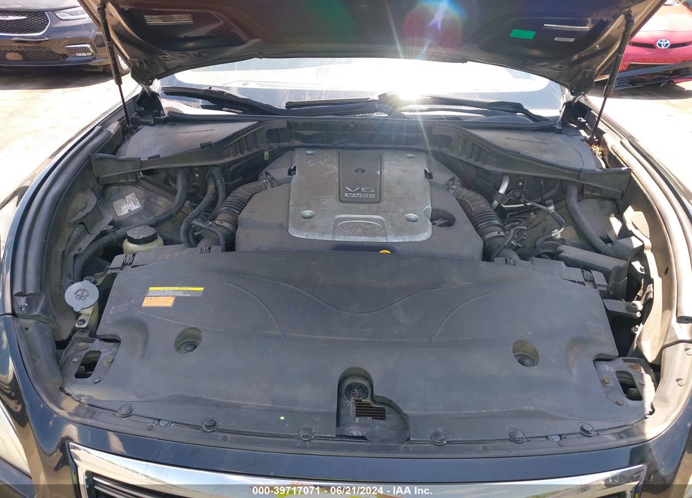 2011 INFINITI M37X VIN: JN1BY1AR5BM374252