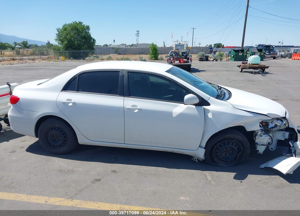2011 TOYOTA COROLLA VIN: 2T1BU4EE0BC585745