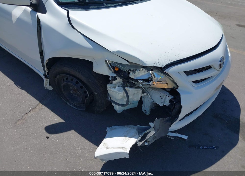 2011 TOYOTA COROLLA VIN: 2T1BU4EE0BC585745