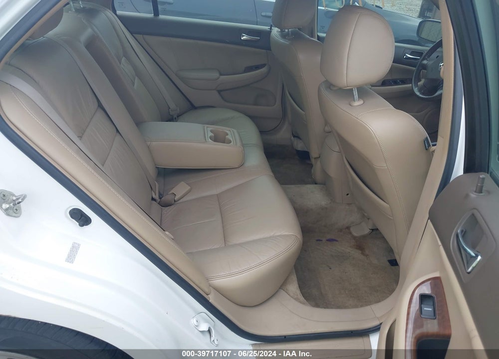 2007 HONDA ACCORD 2.4 EX VIN: 1HGCM56857A223832