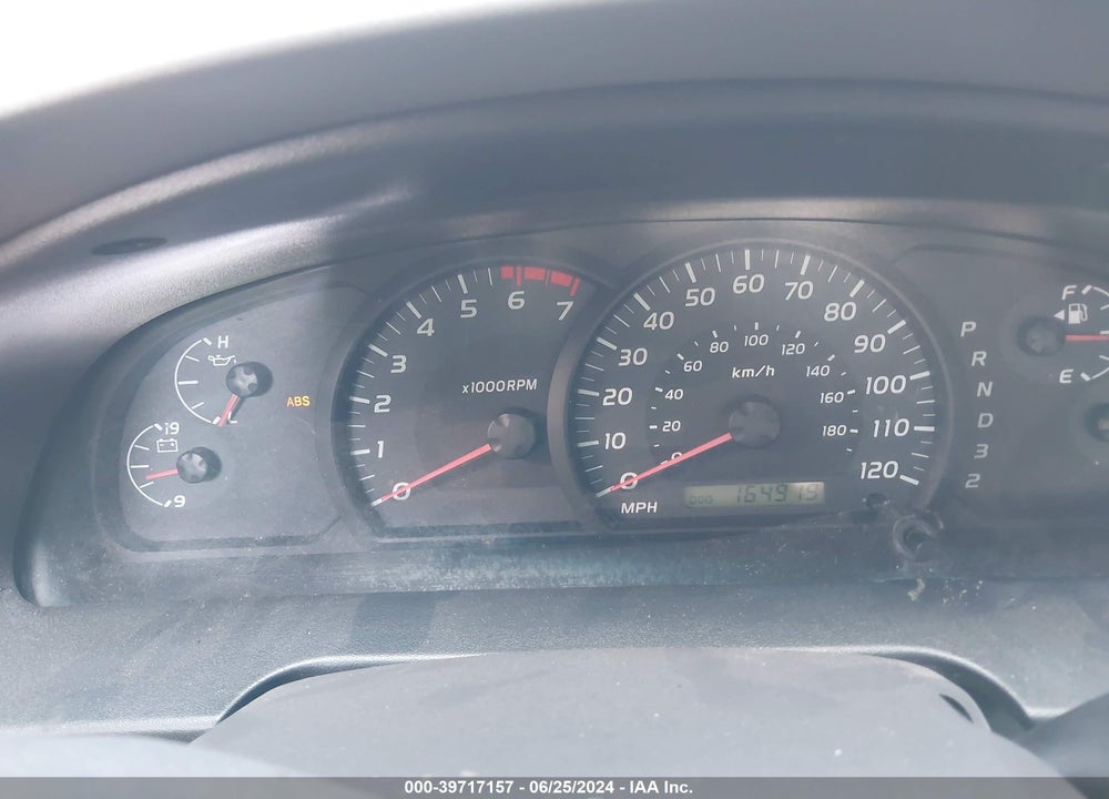 2006 TOYOTA TUNDRA SR5 V8 VIN: 5TBET341X6S558289