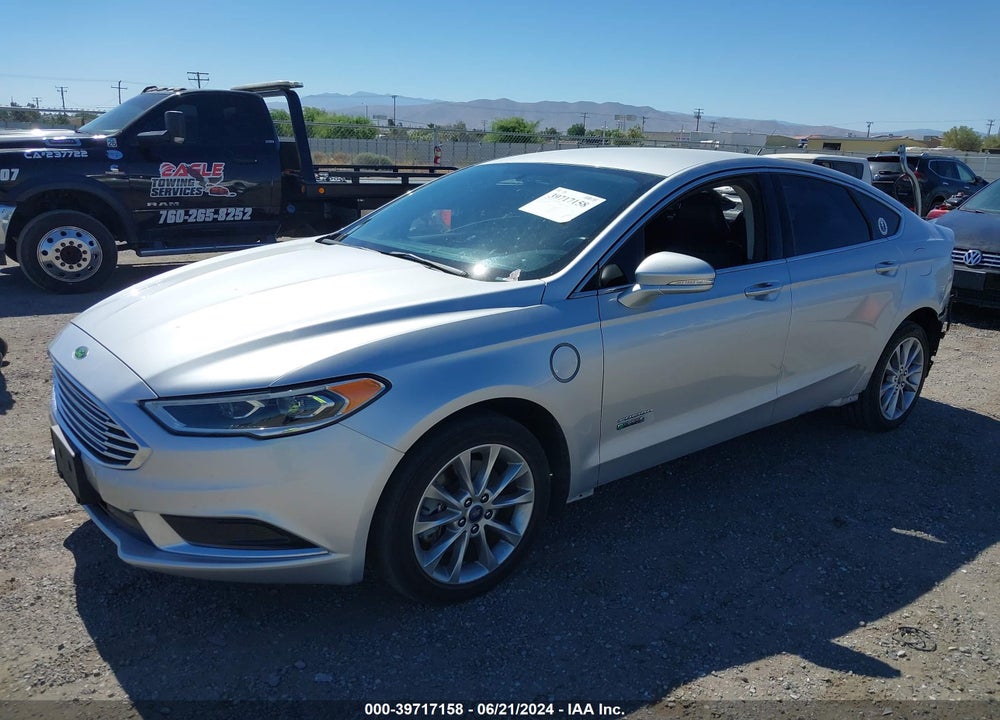 2018 FORD FUSION ENERGI SE LUXURY VIN: 3FA6P0PU4JR110409