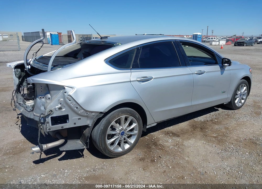 2018 FORD FUSION ENERGI SE LUXURY VIN: 3FA6P0PU4JR110409