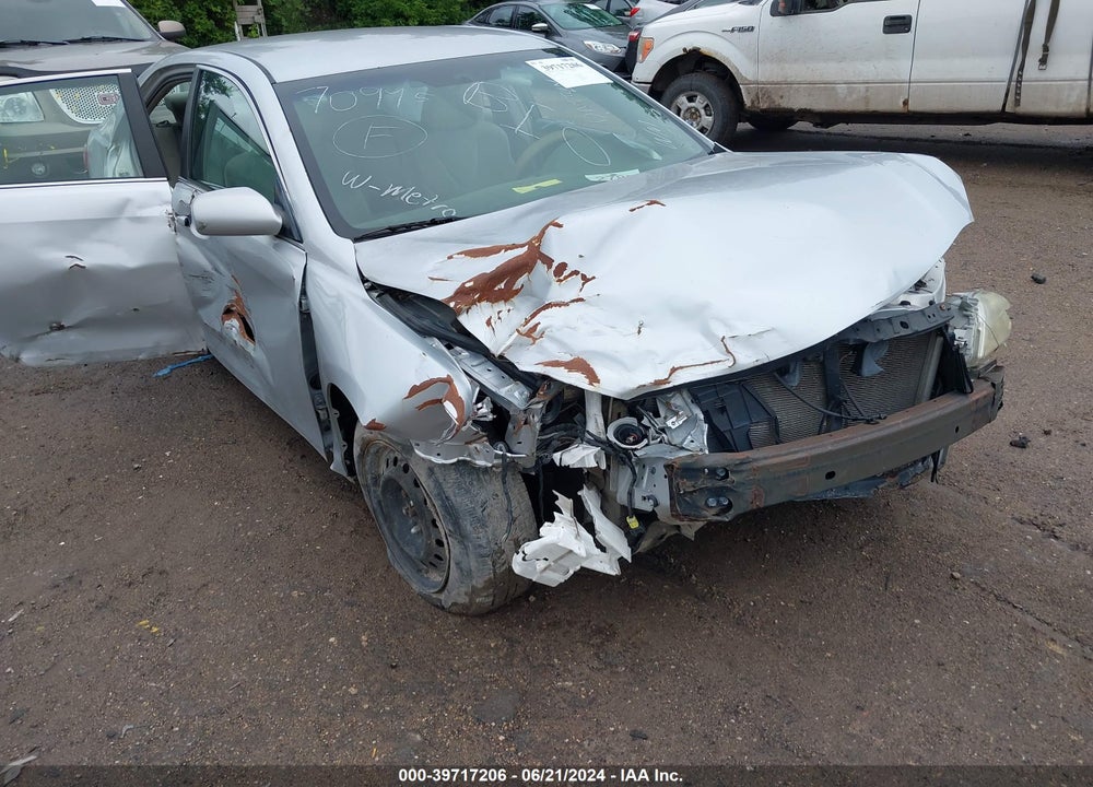 2007 TOYOTA CAMRY LE VIN: 4T1BE46K77U716855