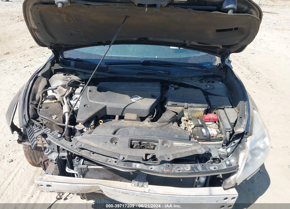 2013 NISSAN ALTIMA VIN: 1N4AL3AP8DC113150