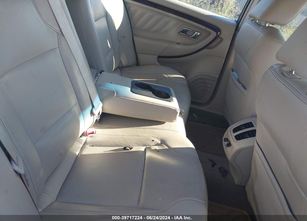 2011 FORD TAURUS VIN: 1FAHP2FW1BG106012