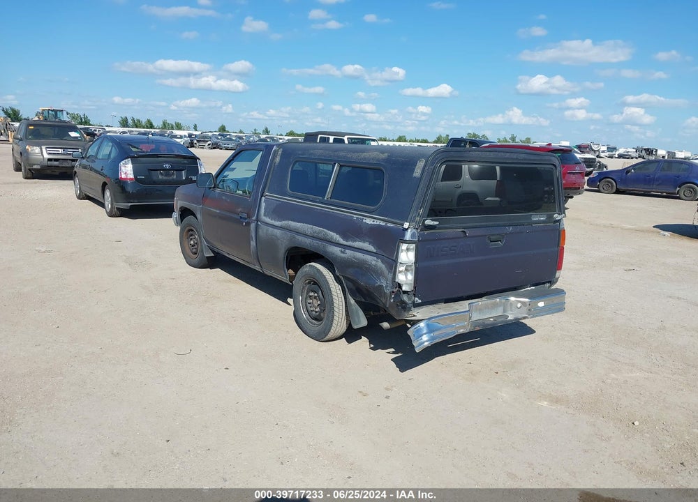 1992 NISSAN TRUCK SHORT WHEELBASE VIN: 1N6SD11S9NC367212
