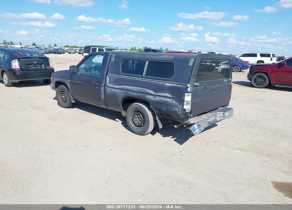 1992 NISSAN TRUCK SHORT WHEELBASE VIN: 1N6SD11S9NC367212