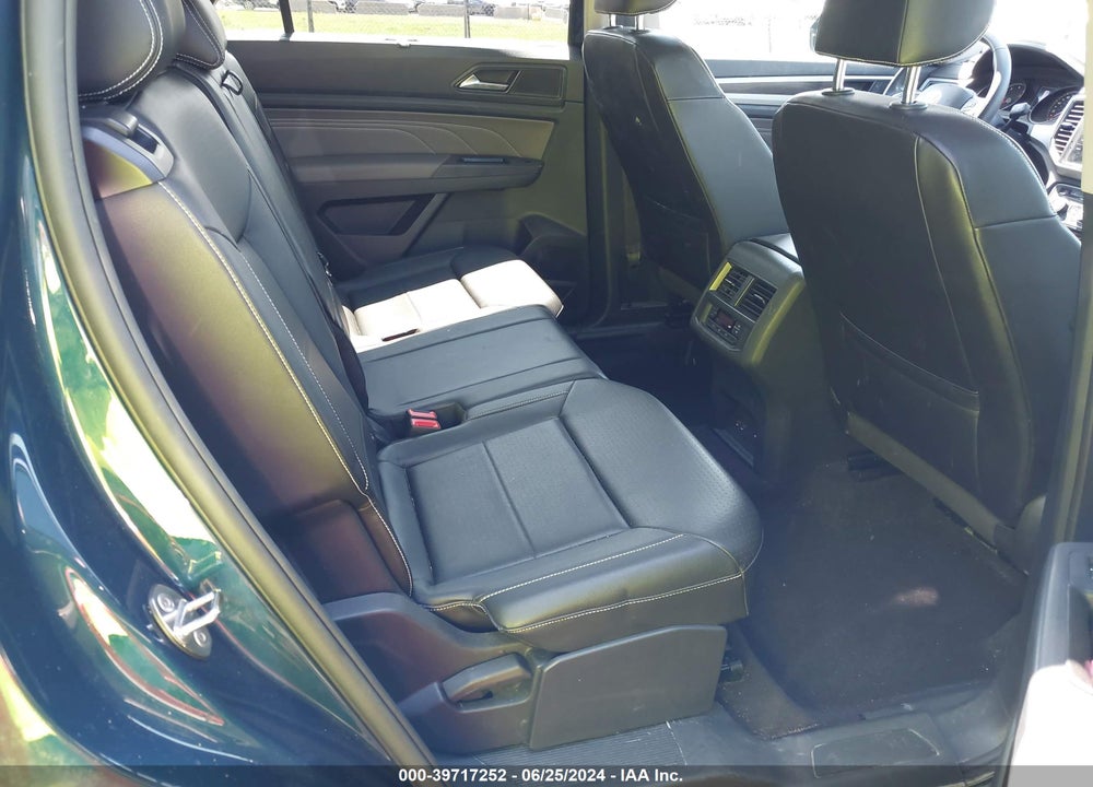 2021 VOLKSWAGEN ATLAS 3.6L V6 SE W/TECHNOLOGY VIN: 1V2WR2CA8MC575806