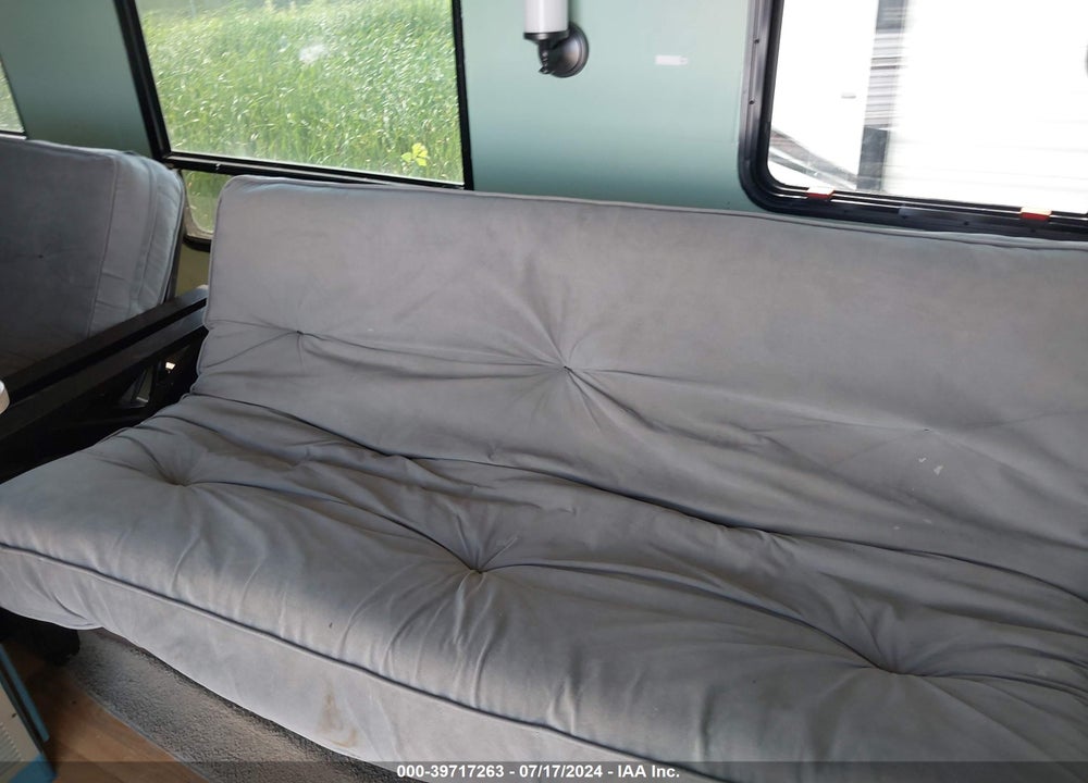 2006 FOREST RIVER 381 FBRB SALEM TRAVEL TRAILER VIN: 4X4TSMP226J015974