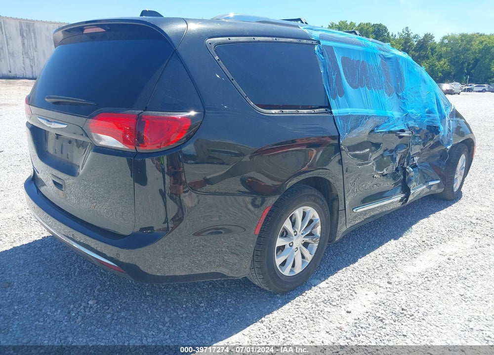 2018 CHRYSLER PACIFICA TOURING L PLUS VIN: 2C4RC1EG3JR312458