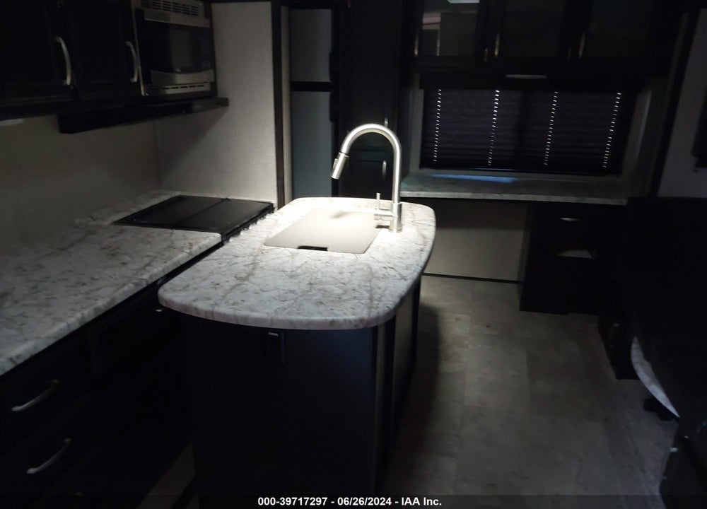 2019 GRAND DESIGN IMAGINE VIN: 573TE3220K6614814