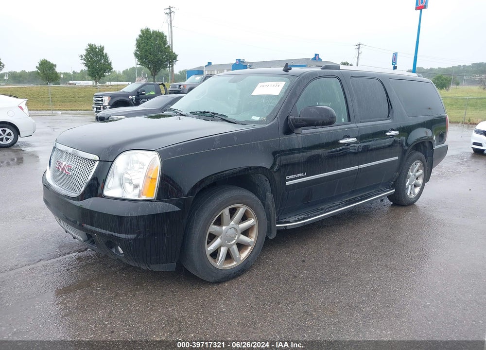 2011 GMC YUKON XL 1500 DENALI VIN: 1GKS2MEFXBR189914