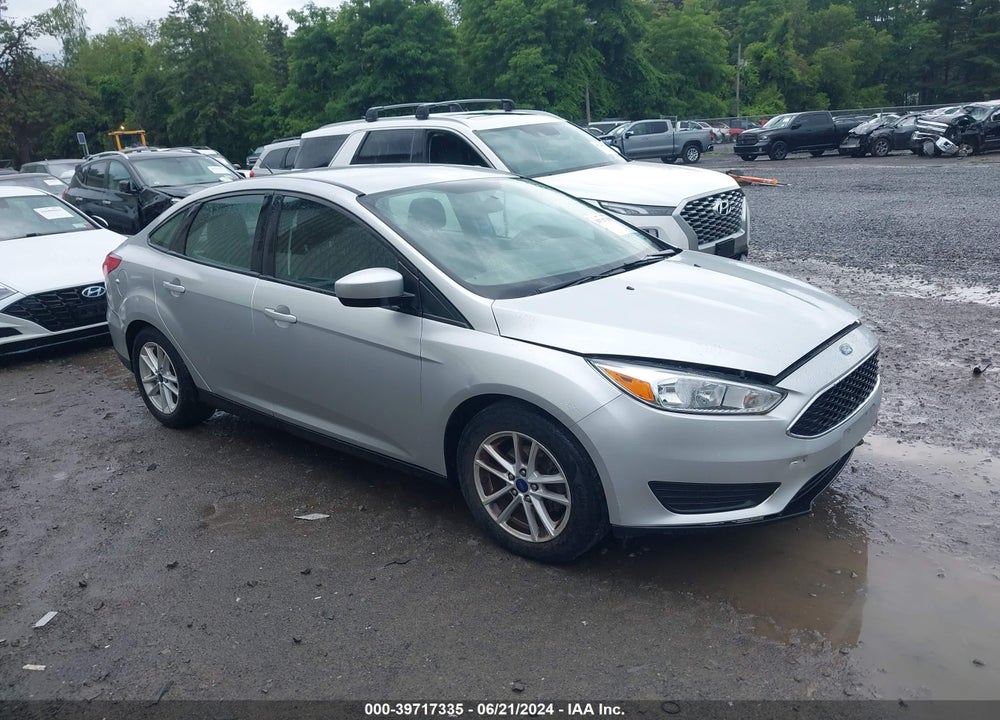 2018 FORD FOCUS SE VIN: 1FADP3F20JL233891