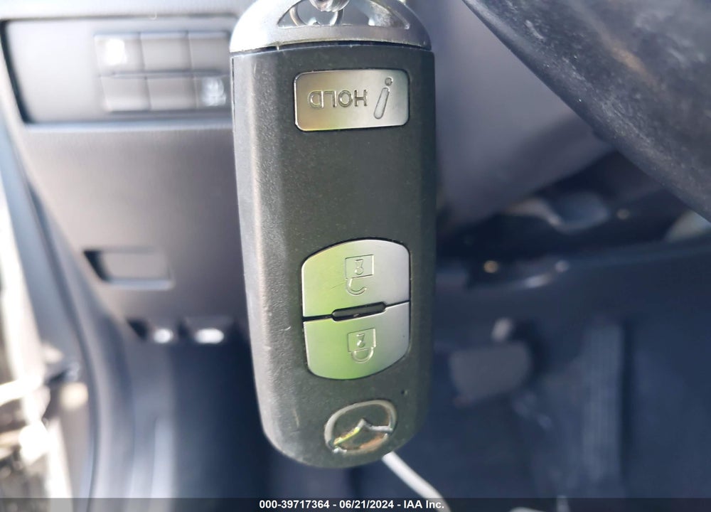 2018 MAZDA 3 TOURING VIN: 3MZBN1L32JM272891