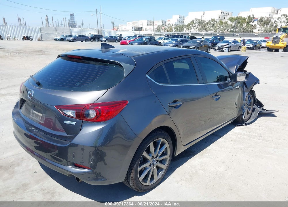 2018 MAZDA 3 TOURING VIN: 3MZBN1L32JM272891