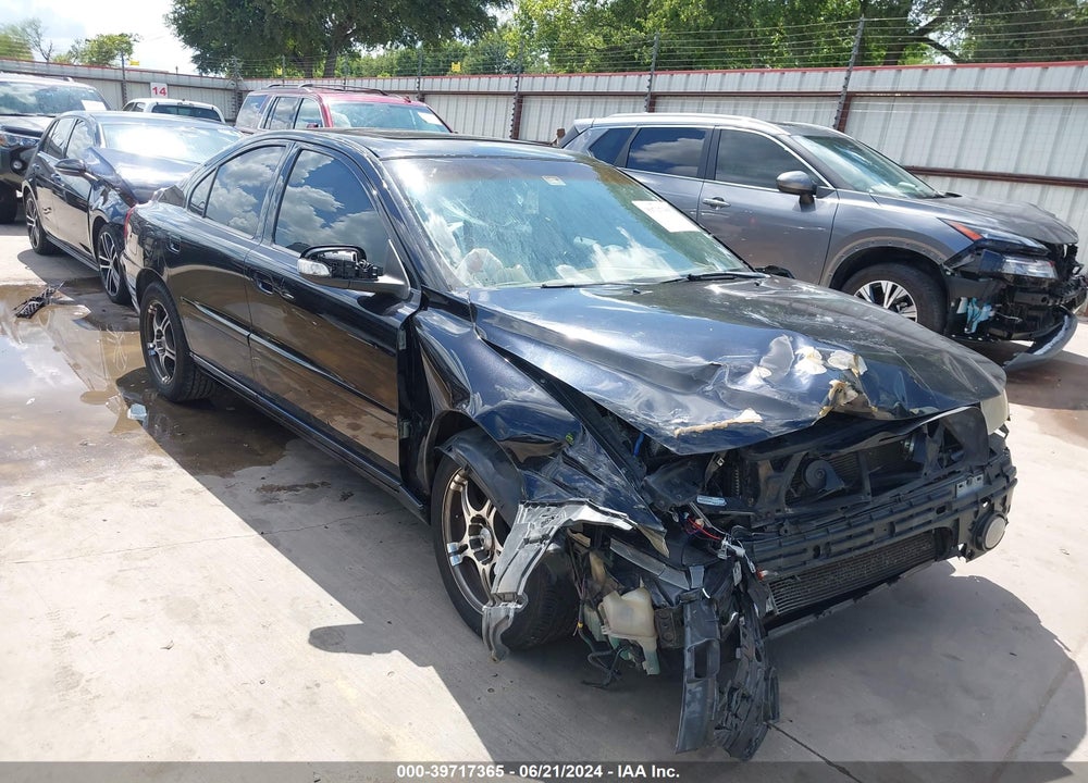 2007 VOLVO S60 2.5T VIN: YV1RS592772644199