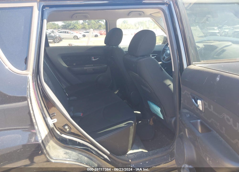 2013 KIA SOUL SPORT VIN: KNDJT2A60D7586450