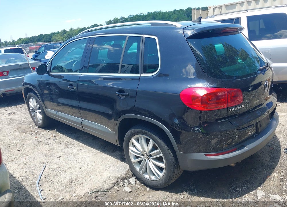 2012 VOLKSWAGEN TIGUAN SE VIN: WVGBV7AX7CW537864