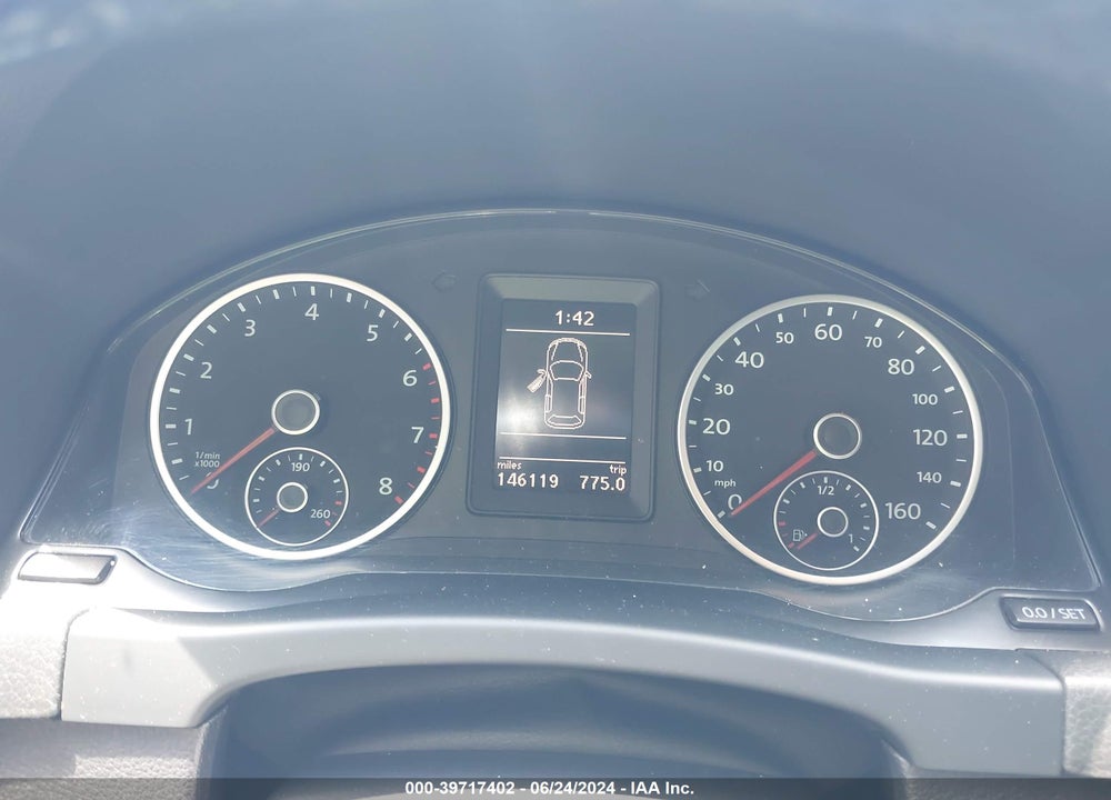 2012 VOLKSWAGEN TIGUAN SE VIN: WVGBV7AX7CW537864