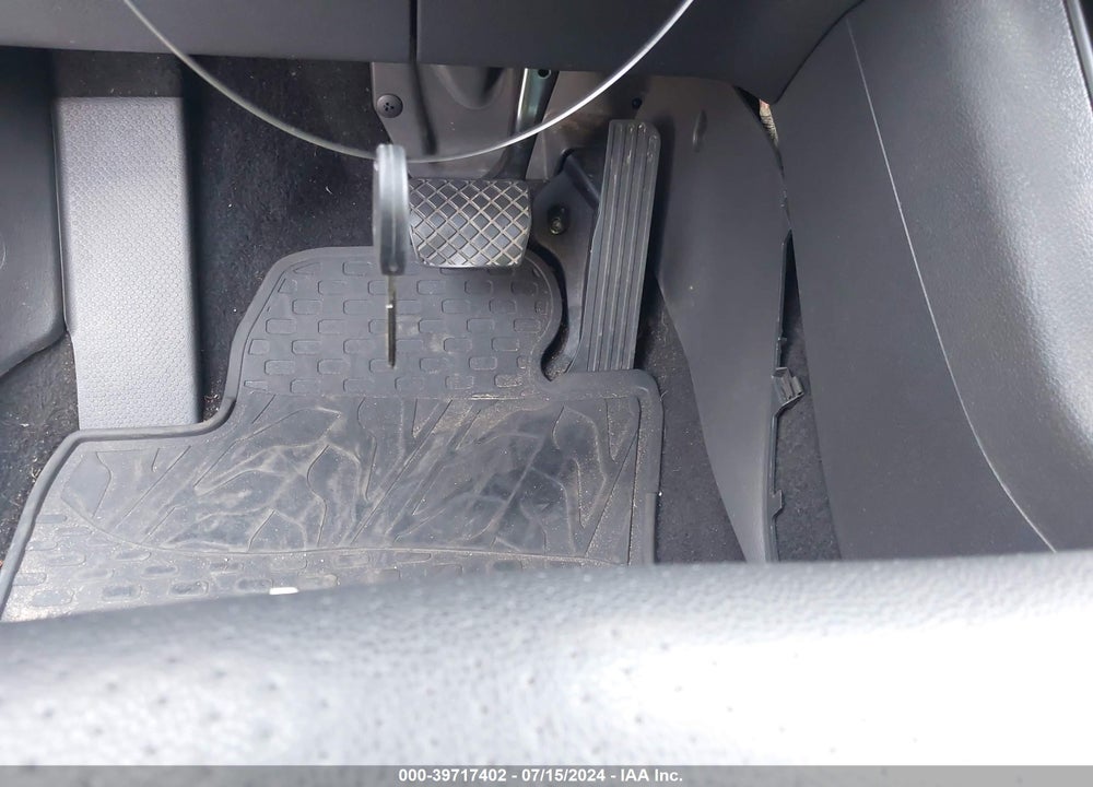 2012 VOLKSWAGEN TIGUAN SE VIN: WVGBV7AX7CW537864