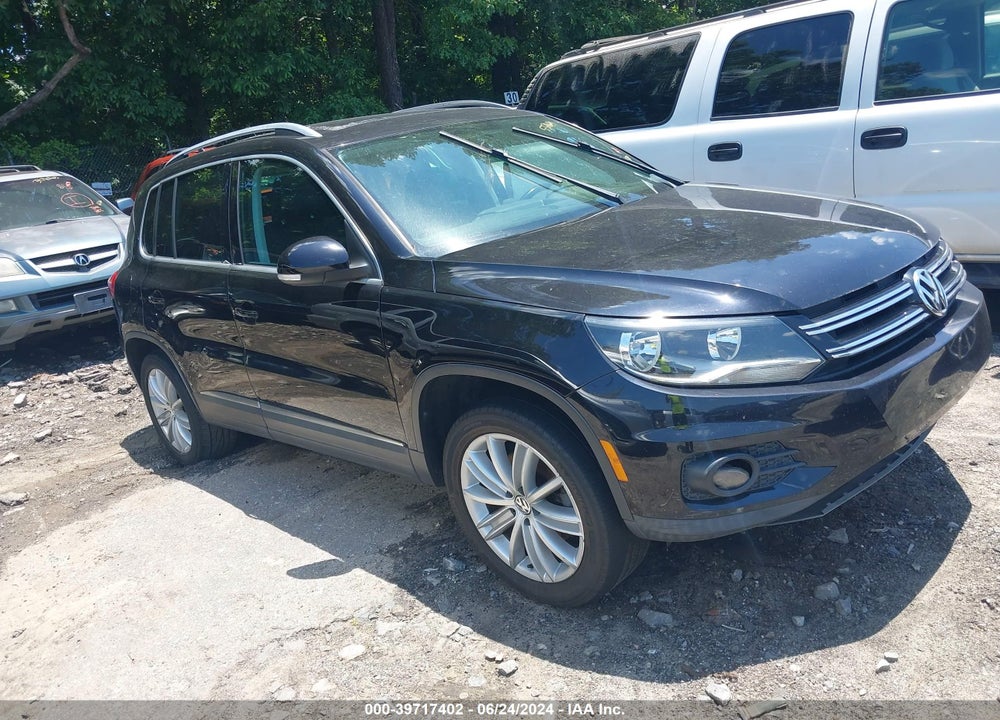 2012 VOLKSWAGEN TIGUAN SE VIN: WVGBV7AX7CW537864