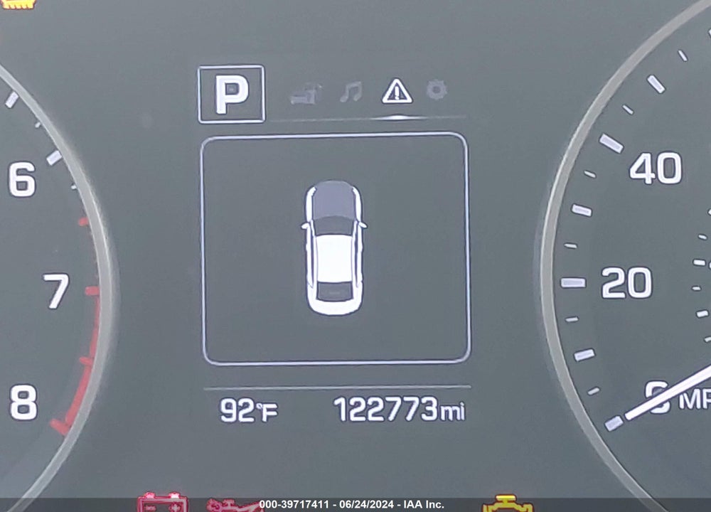 2018 HYUNDAI ELANTRA SEL VIN: 5NPD84LF6JH292565